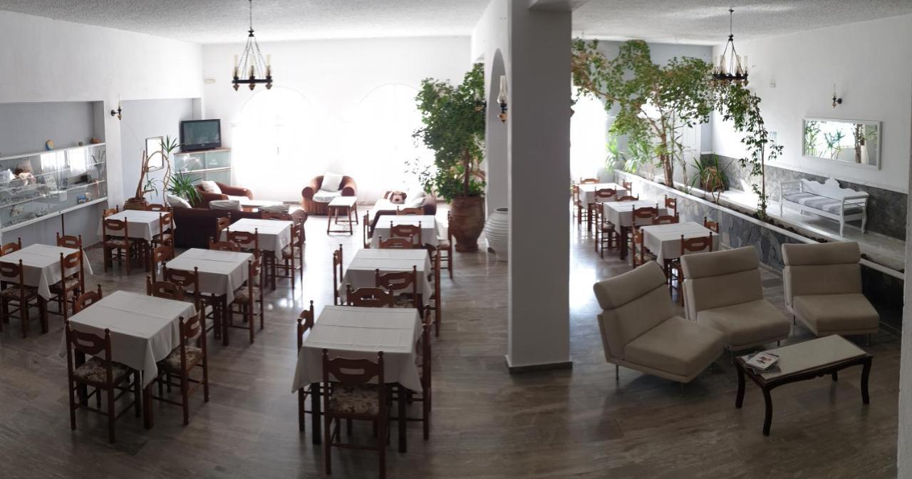 Porto Castello Hotel Fira  Exterior photo