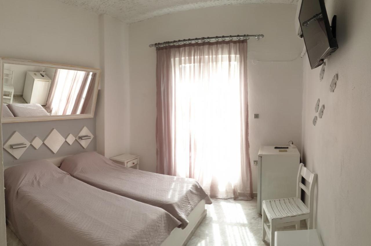 Porto Castello Hotel Fira  Exterior photo