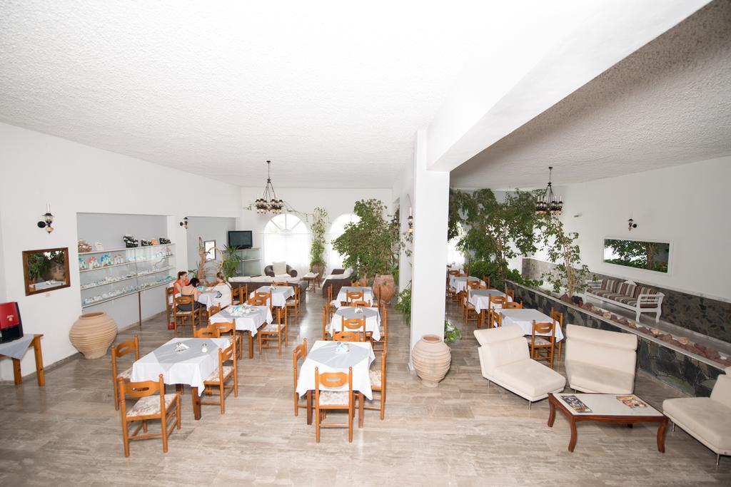 Porto Castello Hotel Fira  Exterior photo
